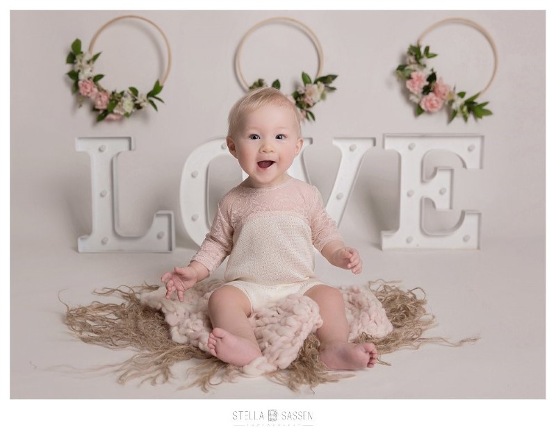 20190826 isabella sitter 1
